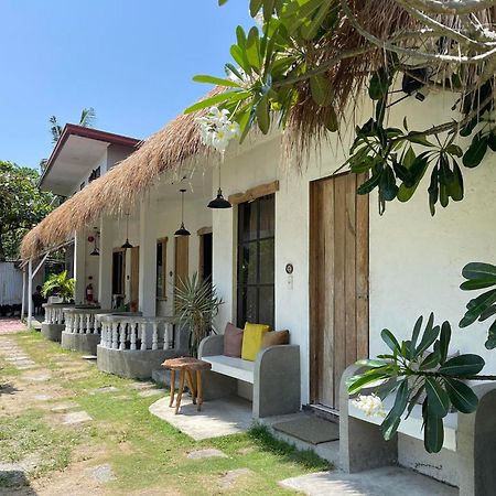 Canvas Inn Boracay Island Exterior photo